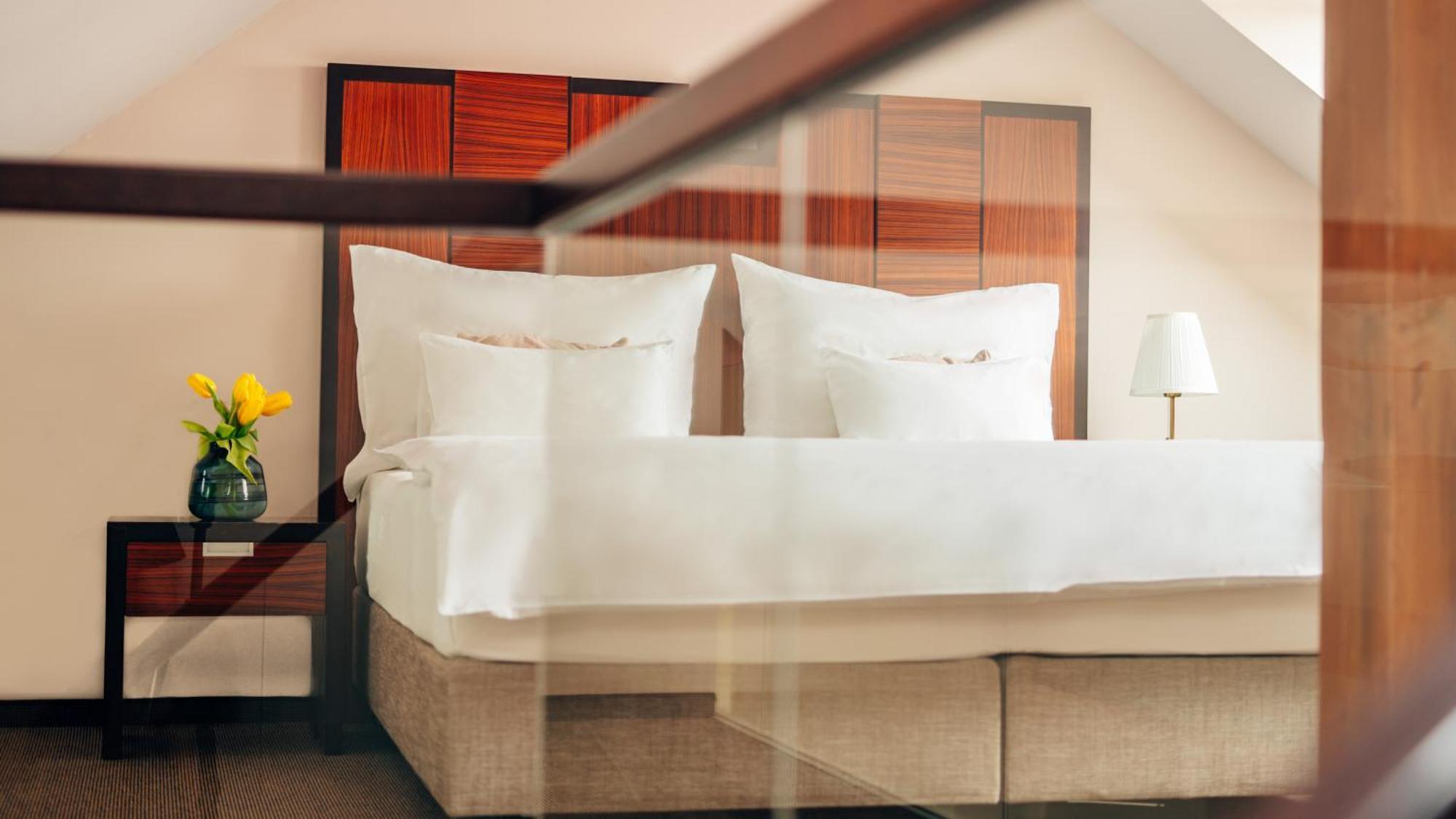 Boutique Hotel Klarov Prague Exterior photo
