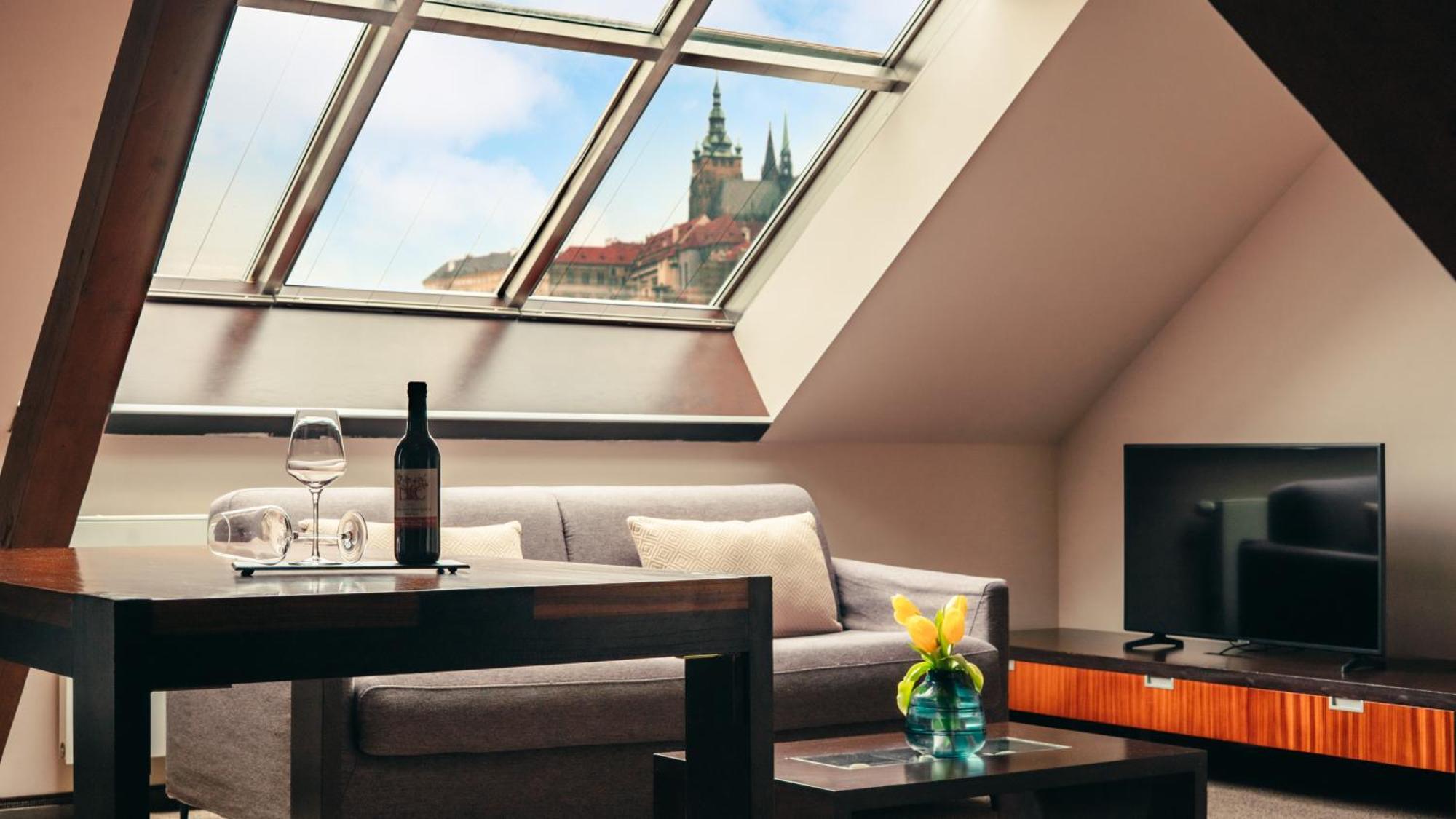 Boutique Hotel Klarov Prague Exterior photo